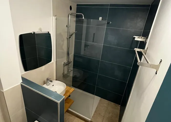 T2 Vue Mer, Balcon, Parking شقة *