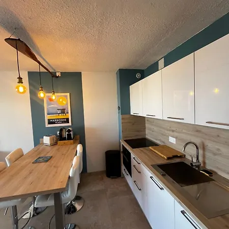 T2 Vue Mer, Balcon, Parking דירה